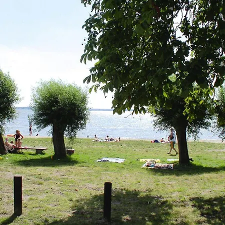 Ferienhaeuser Am Kummerower See, Verchen, Cleaning Included Casa de Férias *